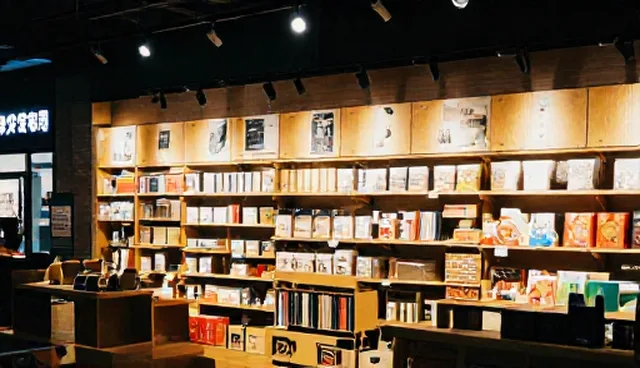 技术开发中的性能优化与适用条件分析